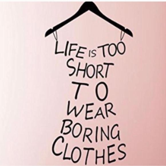 💋 Meet your Posher, Gabby - Picture 3 of 5